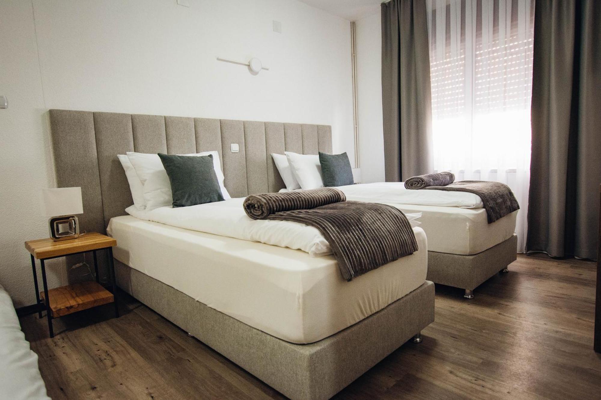 Urban Studio Apartments Strumica Buitenkant foto