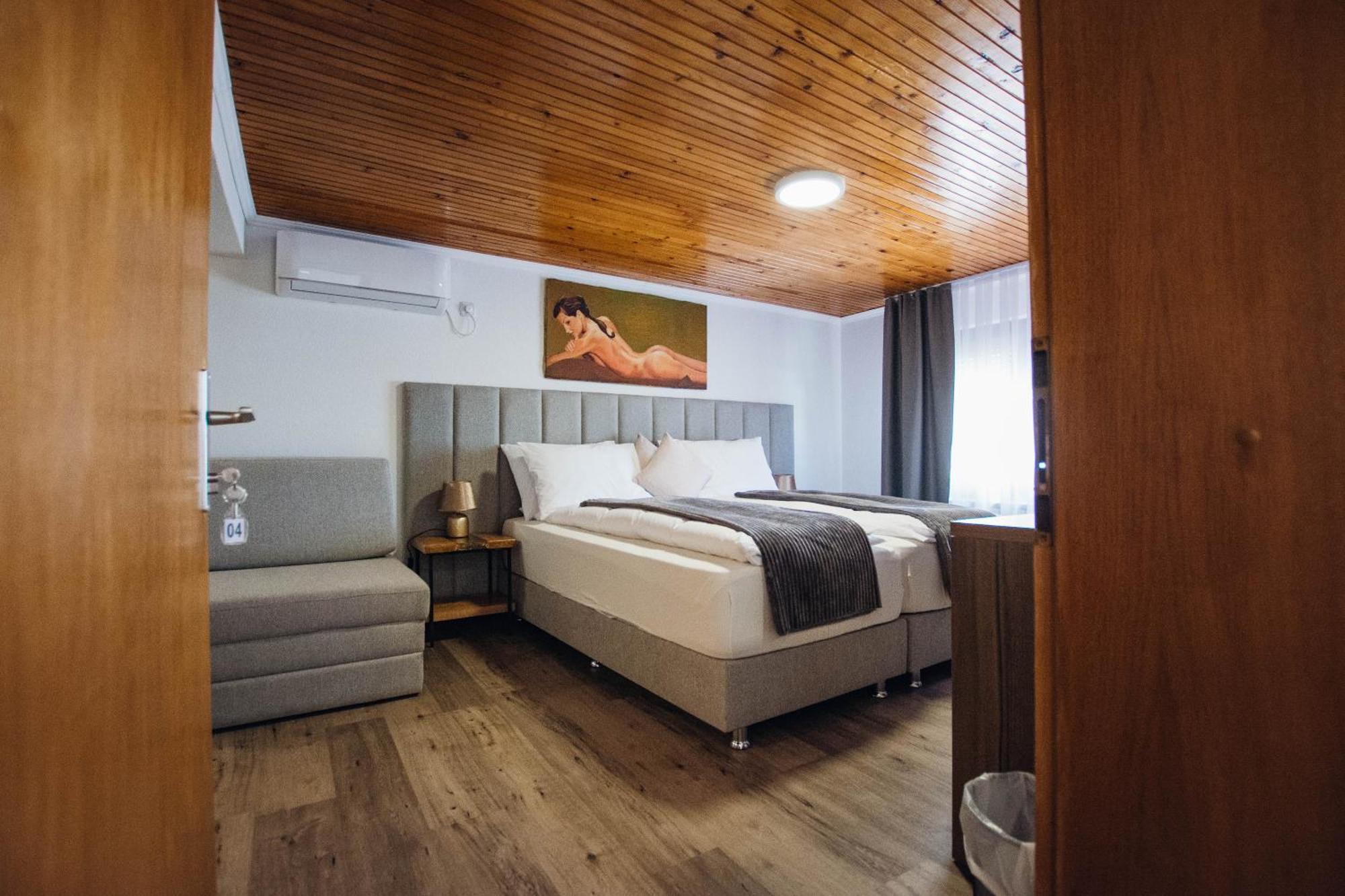 Urban Studio Apartments Strumica Buitenkant foto