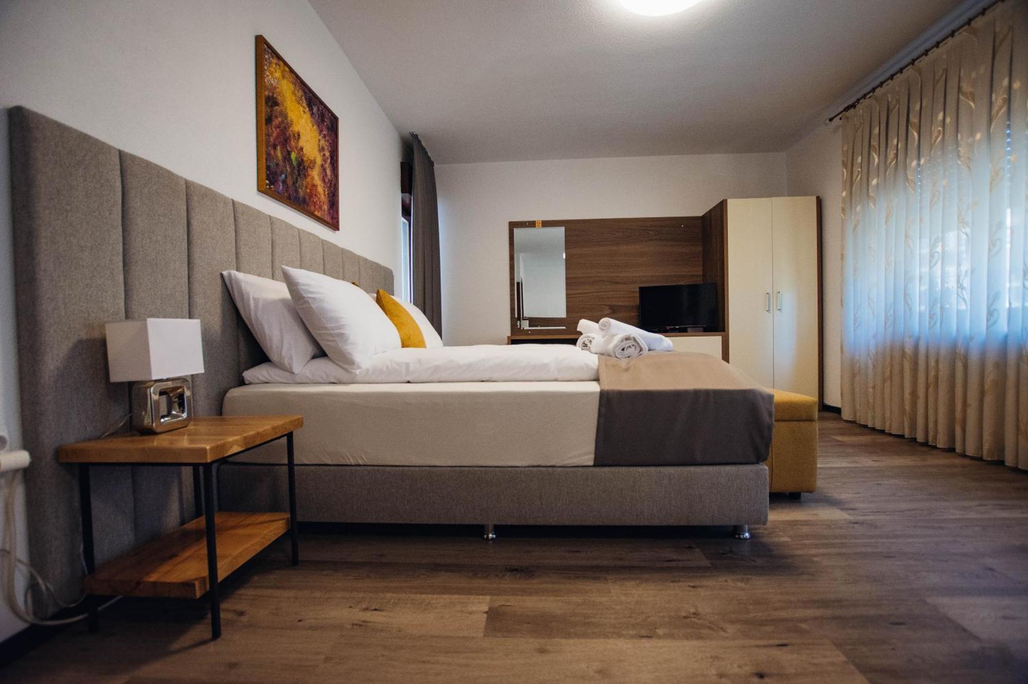 Urban Studio Apartments Strumica Buitenkant foto